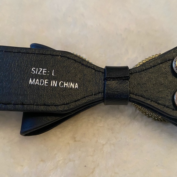 Double bow black and gold belt size Large - Picture 2 of 4
